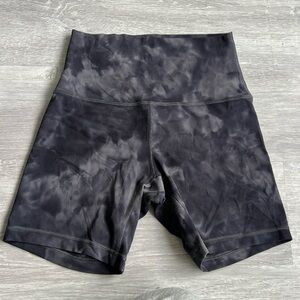 Align high rise short